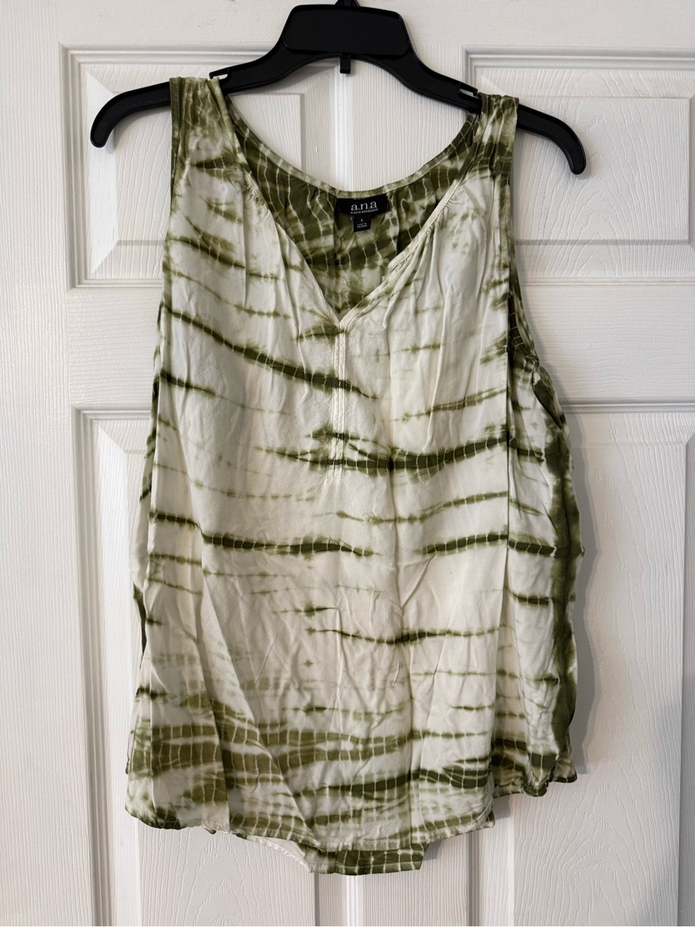 a.n.a Olive Tie-Dye Sleeveless V-Neck Tank Top